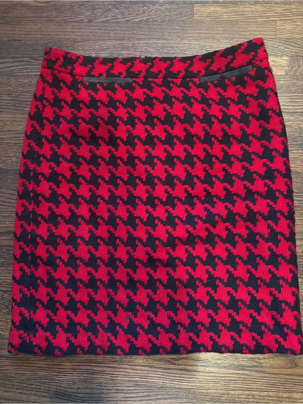 Classic Houndstooth Red & Black Pencil Skirt
